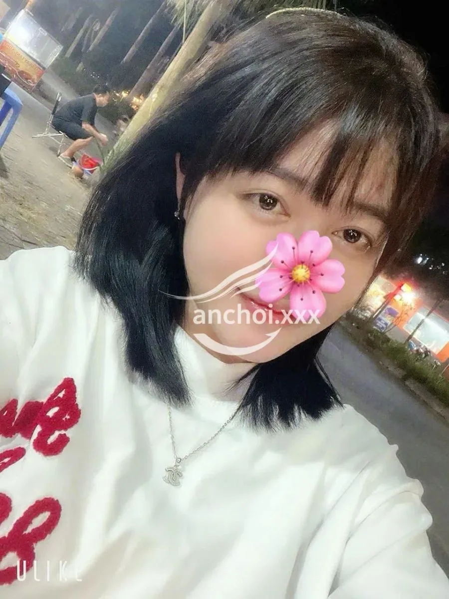 Ảnh 2 - NGỌC ANH_ MÌNH DÂY XINH DÂM DA TRẮNG LÀM TÌNH CHUYÊN NGHIỆP