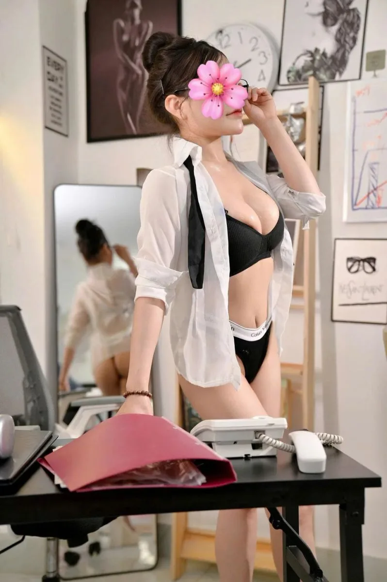 Ảnh 19 - AN NHIÊN - MÔNG TO, BƯỚM BỰ, NƯỚC BÍM LÊNH LÁNG, YÊU CHIỀU MỌI TƯ THẾ CHỊCH