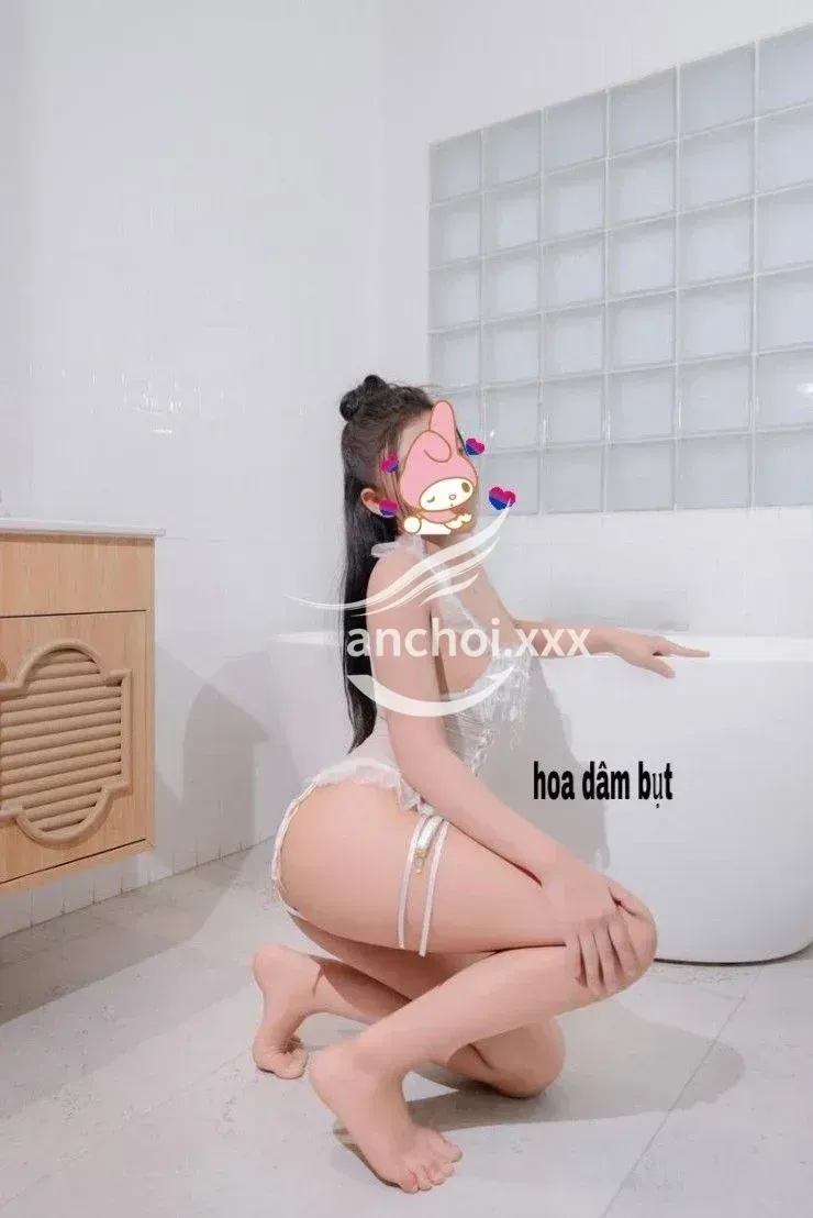 Ảnh 10 - Ngọc Nhi - XINH XẮN, NGỰC ĐẸP, DÁNG CHUẨN DỊU DÀNG