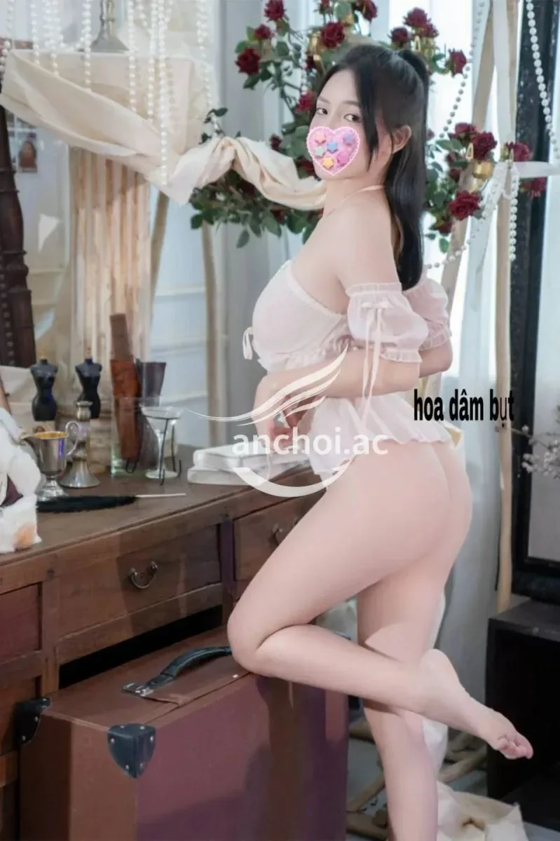 Ảnh 2 - TRANG MIN < Gái xinh chiều khách hết nấc