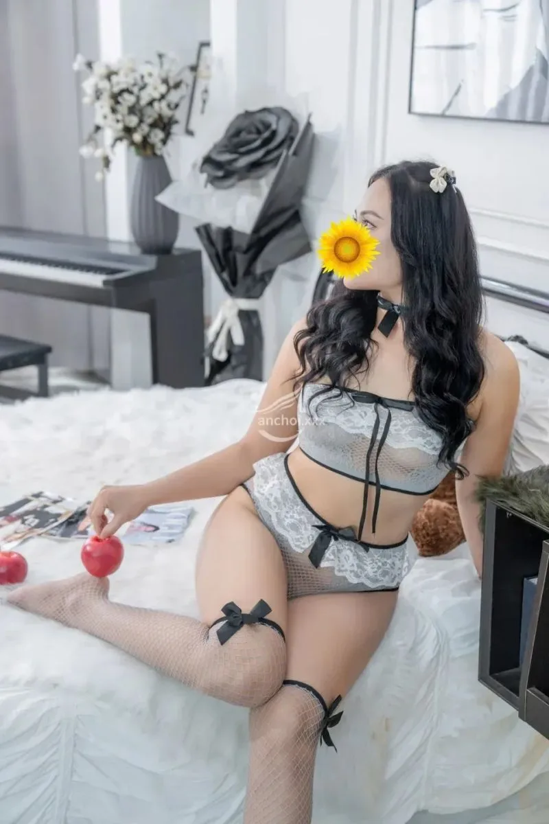 Ảnh 5 - PHƯƠNH OANH MÌNH DÂY DÁNG MÌNH DÂY TÌNH CẢM
