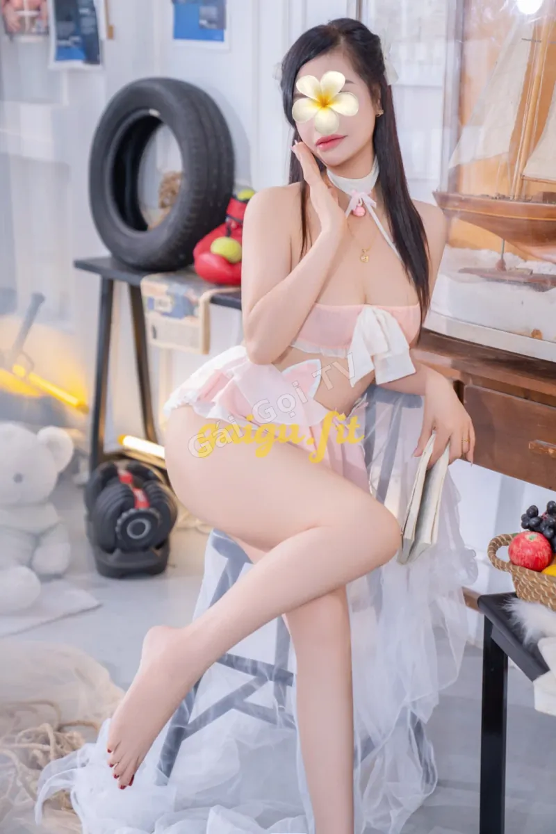 Ảnh 12 - HUYỀN TRANG :Dâm ,Xinh Gái, Dễ Thương Dịu Dàng, Vui Vẻ, Nhiệt Tình