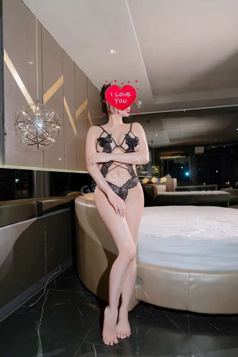 TINA 🌸🌸🌸- GÁI MIỀN TÂY VẺ ĐẸP RẠNG NGỜI - VÚ TO MÔNG MẨY - KHOÁI CẢM DỤC VỌNG