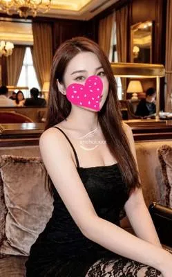 DIỄM HẰNG - NỮ THẦN FACE CỰC XINH MÔNG BÍM CĂNG MỌNG