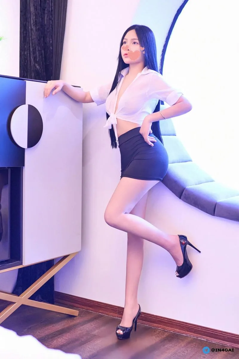 (GÁI GỌI CẦU DIỄN) KHÁNH VÂN - NGƯỜI ĐẸP DÁNG CAO, BODY CÂN ĐỐI, MU TO MÔNG BỰ
