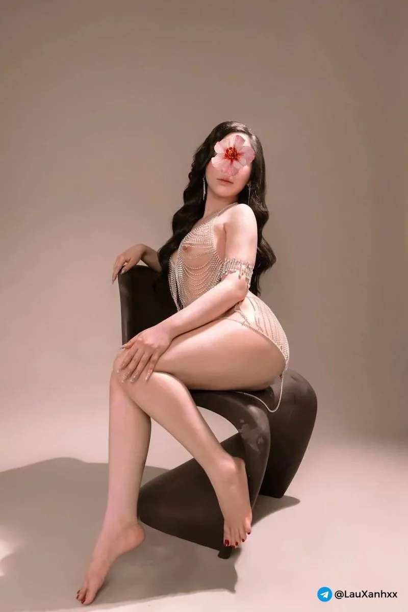 Ảnh 7 - Châu Anh em gái cực ngon, body mượt ngọt