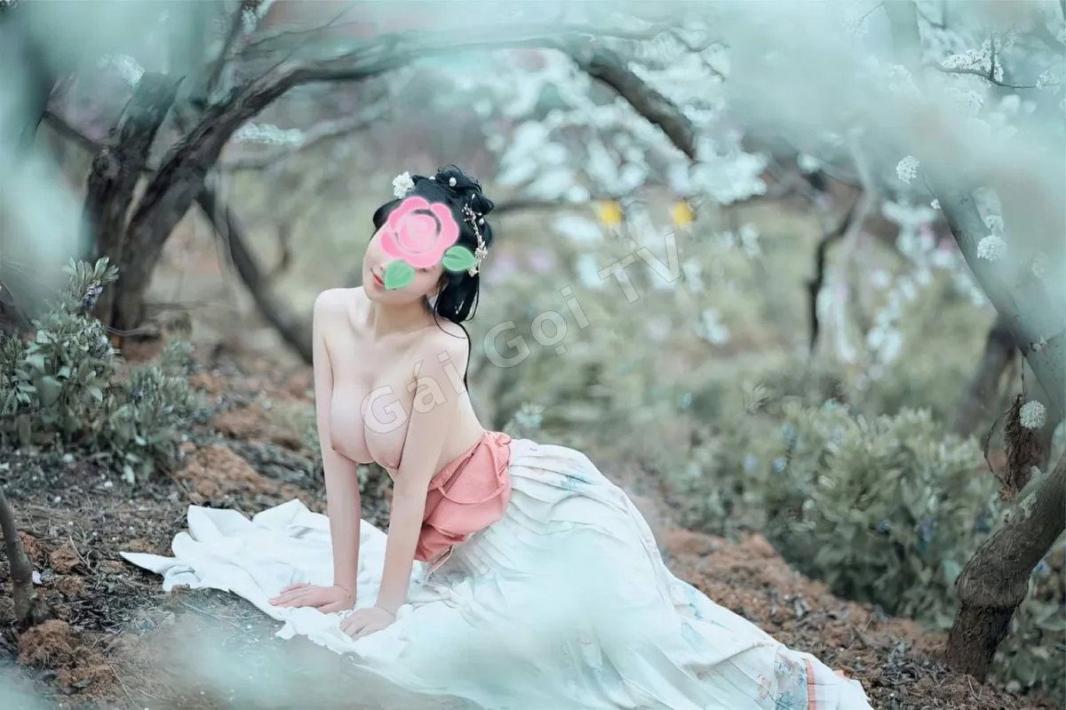Ảnh 7 - Thùy Chi - Xinh Dâm, Dáng Đẹp - Vú Bím Hồng Hào, Nhiệt Tình Bú Cu Ngậm Cà - Đầy Đủ Mọi Tư Thế