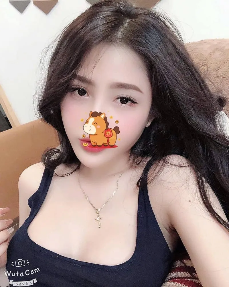 ÁNH DƯƠNG XINH XẮN EO THON MÔNG CONG BƯỚM MÚP