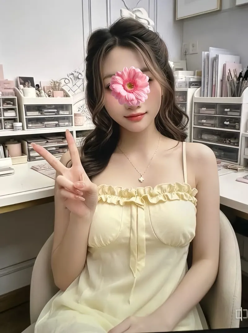 [Bài Chuẩn] Diệu Anh bé hot girl , cute siêu đáng yêu!!!