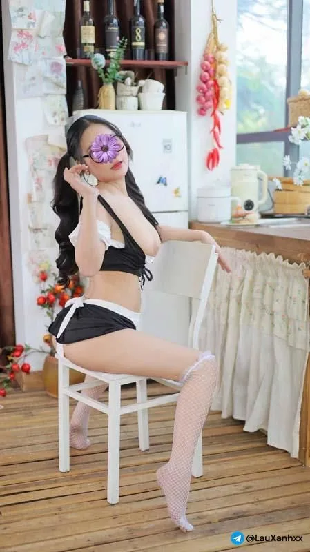Ảnh 10 - Tiểu Phụng - Chân Dài Hàng Tuyển, Body Nóng Bỏng