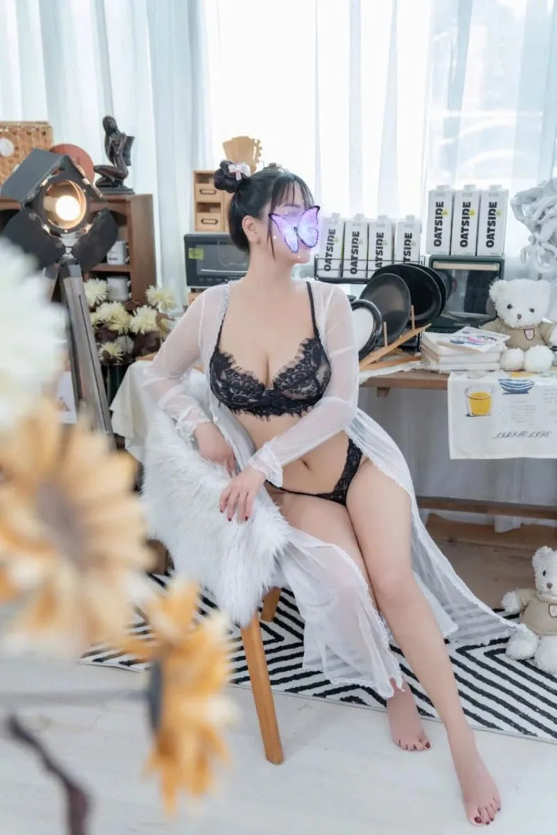 Ảnh 15 - 🌸EM BÉ🌸- DÂM ĐÃNG ĐÁNG YÊU - VÚ TO MÔNG MẨY CĂNG TRÀN - LÀM TÌNH ĐỈNH CAO