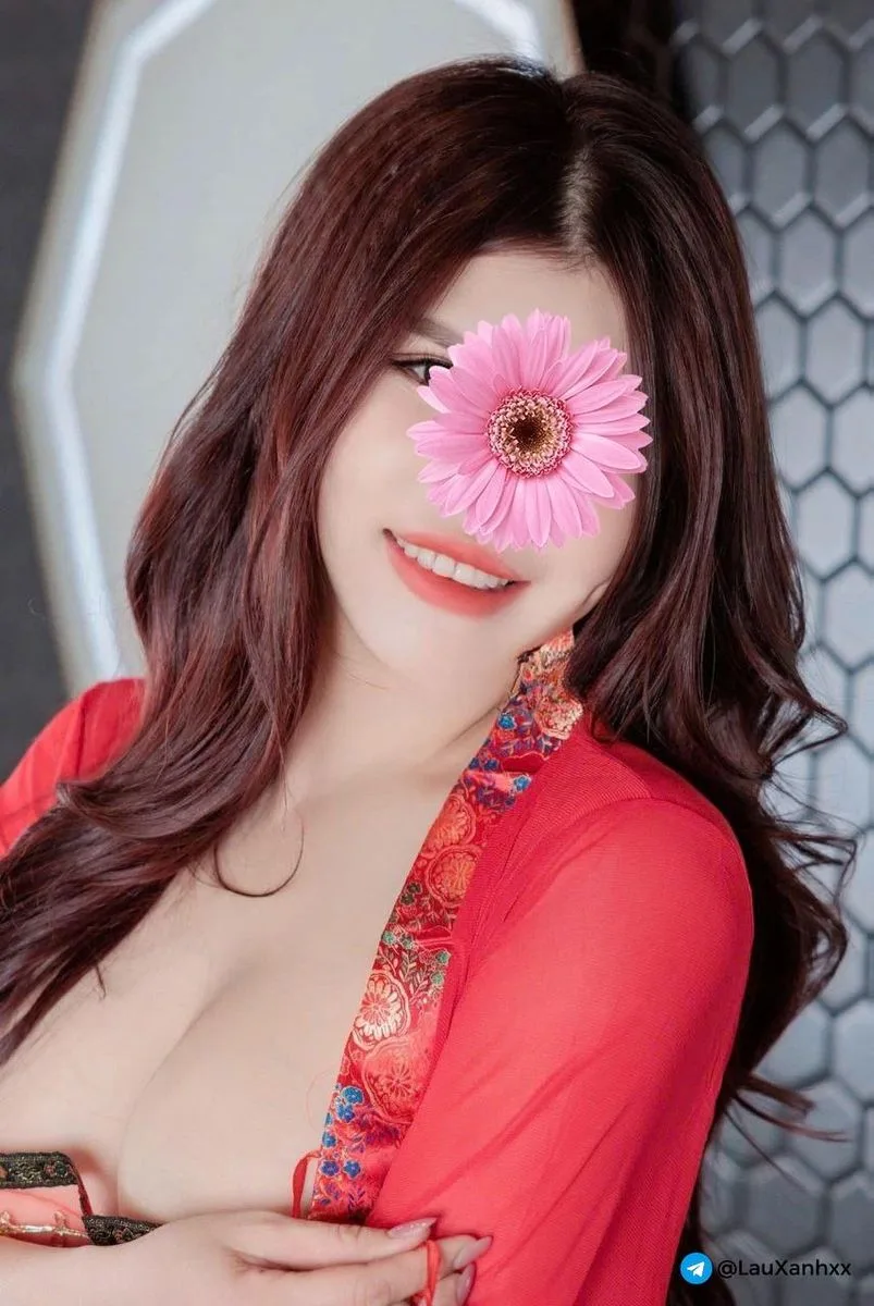 Ảnh 10 - ❤️ NGỌC TRINH ❤️ Em gái Mặt xinh - Vú Bự - Yêu chiều khách