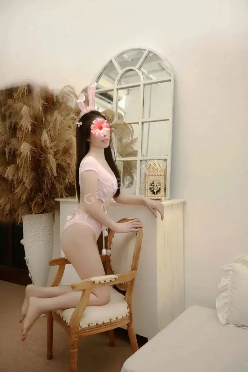 Ảnh 5 - Ngọc Nhi 💞💝Siêu phẩm làm tình dáng cao mặt xinh