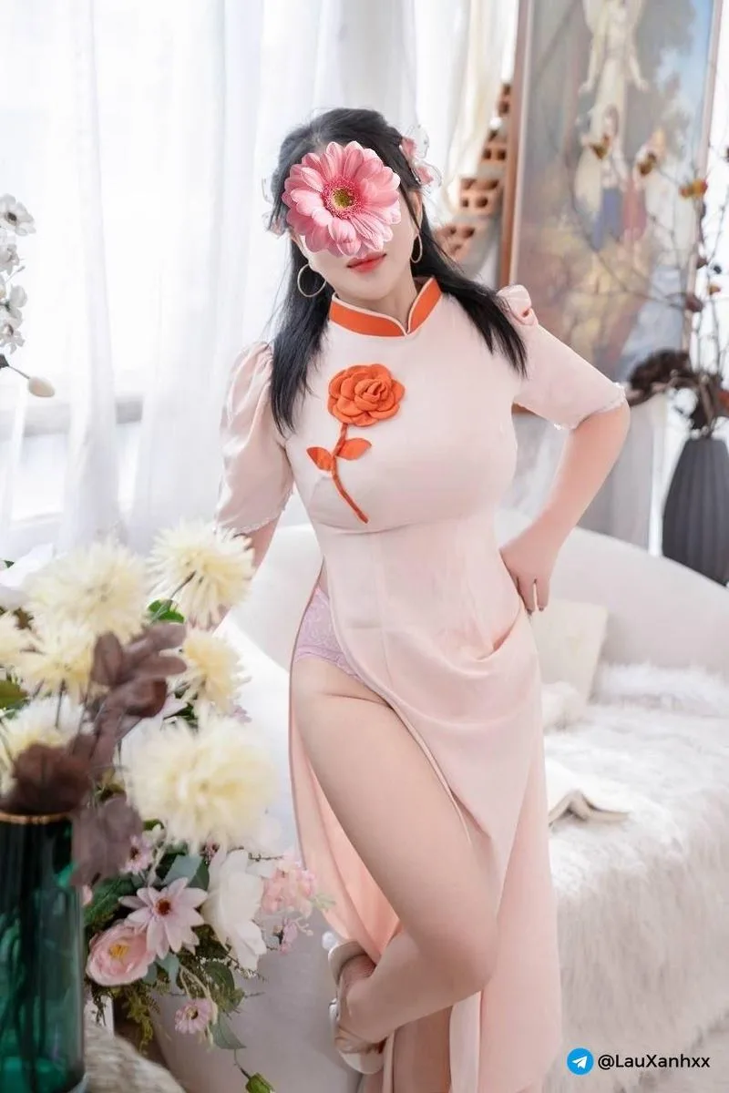 Ảnh 6 - NHÃ HÂN ❤️❤️XINH DUYÊN DÁNG TUYỆT PHẨM ÁO DÀI LÀM TÌNH ĐÁ BI LIẾM CU RẤT DÂM VÀ PHÊ