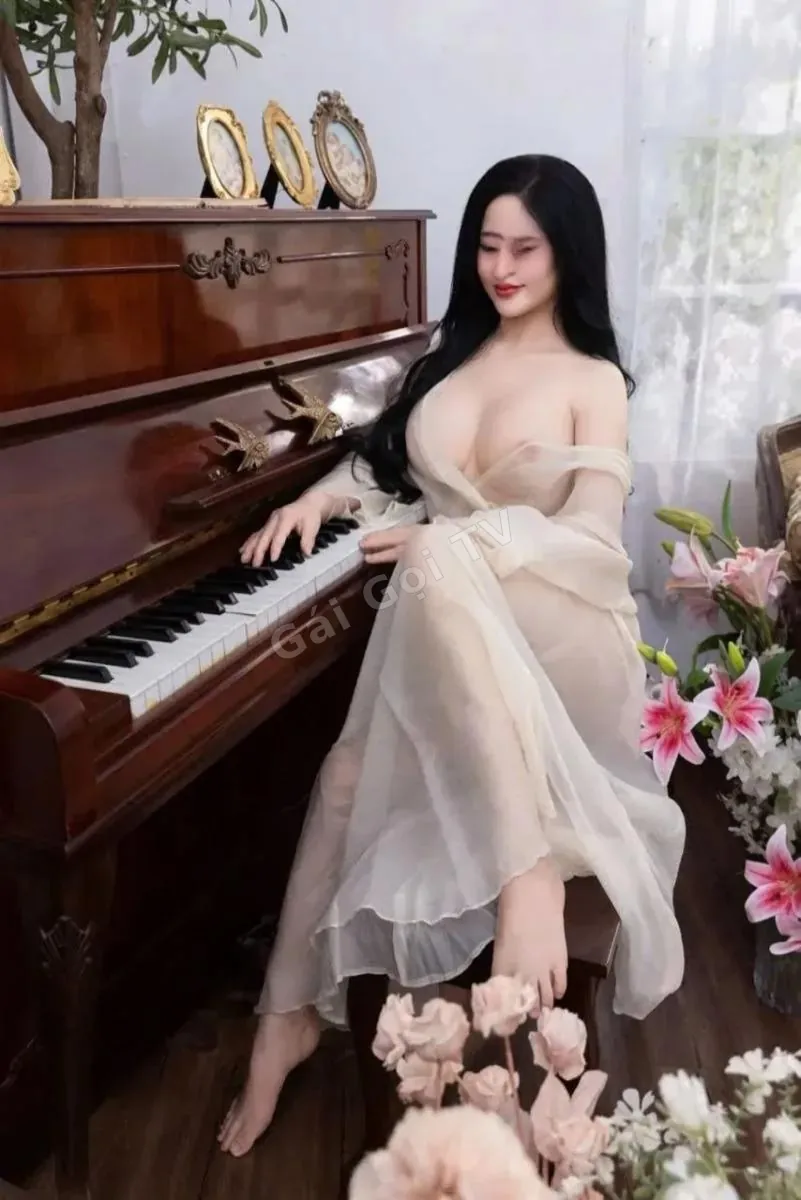 Ảnh 12 - Yến Nhi 💕💕Siêu vú khủng gái miền nam xinh đẹp da trắng vui tính dễ thương
